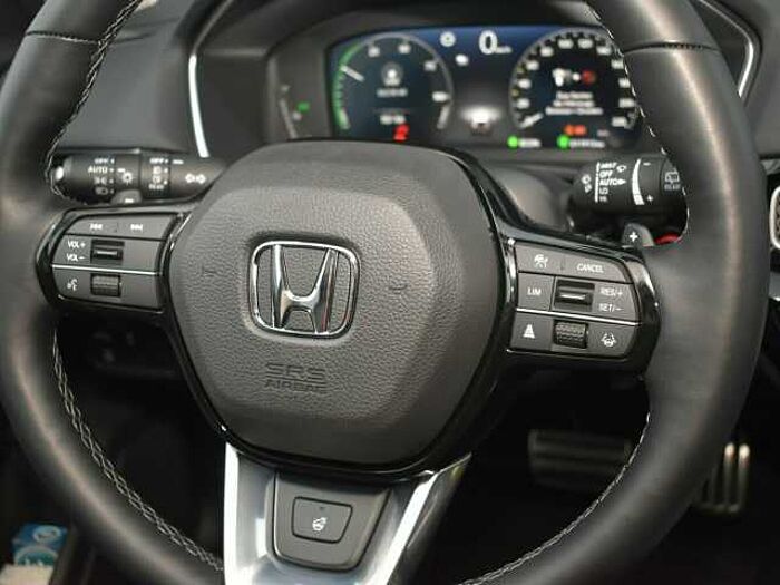 Honda Civic e: HEV Advance. .. Advance
