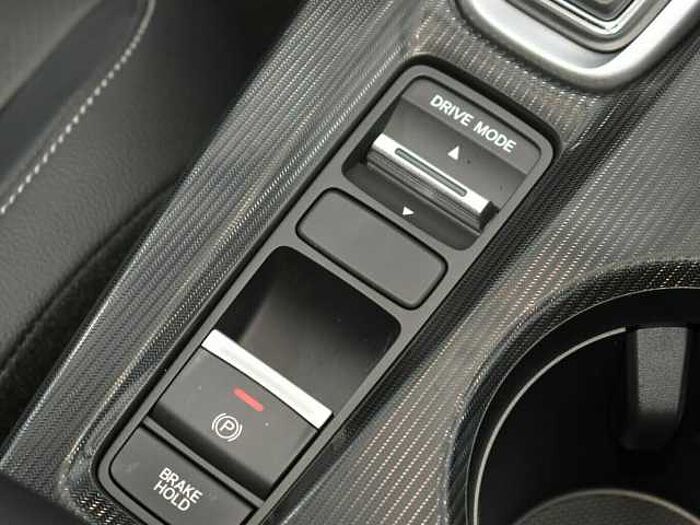 Honda Civic e: HEV Advance. .. Advance