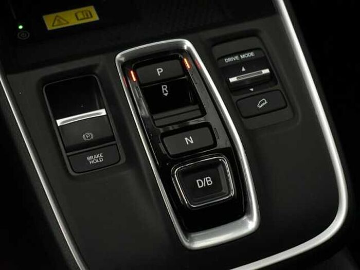 Honda CR-V e:HEV Elegance AWD...