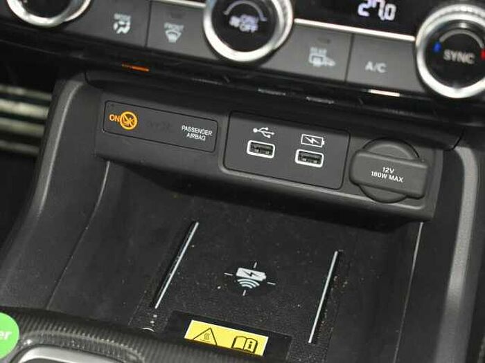 Honda Civic e: HEV Advance. .. Advance