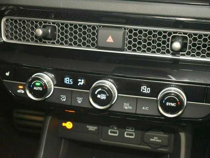 Honda Civic e:HEV Sport... Sport