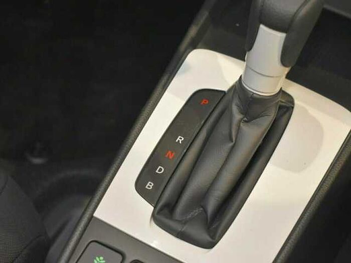 Honda Jazz 1.5 i-MMD Hybrid Elegance. ..