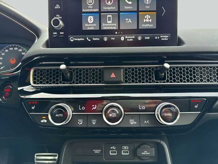 Honda Civic e:HEV Advance... Advance