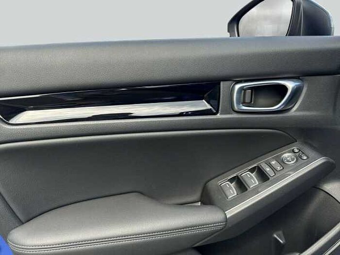 Honda Civic e:HEV Advance... Advance