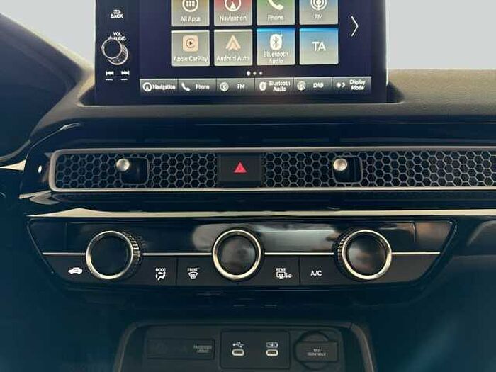 Honda Civic e:HEV Elegance...