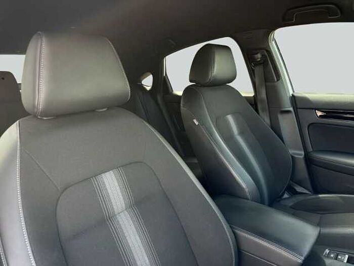 Honda Civic e: HEV Sport. .. Sport