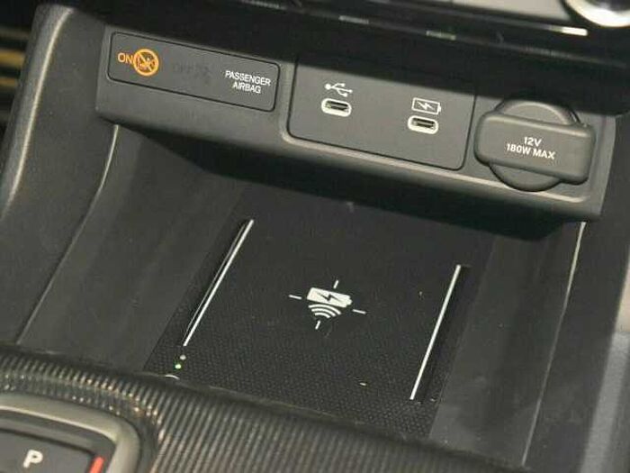 Honda Civic e: HEV Sport. .. Sport